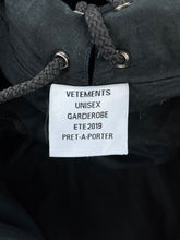 Load image into Gallery viewer, Vetements Gimp 2019 Jacket
